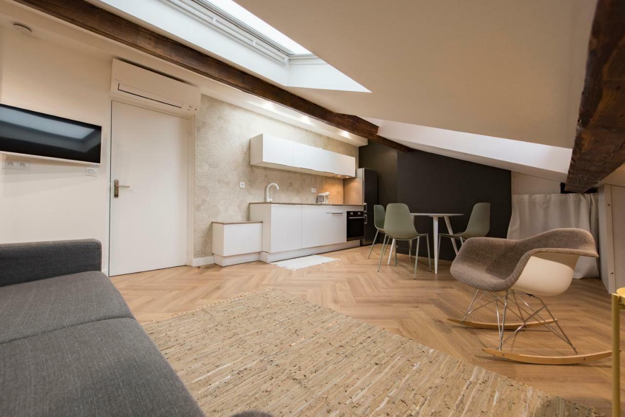 F2 Tres Cosy Apartment Saint-Raphael  Exterior photo